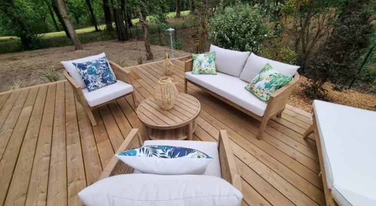 Ample chalet with hot tub, sauna & terrace | Pet-friendly — photo 2