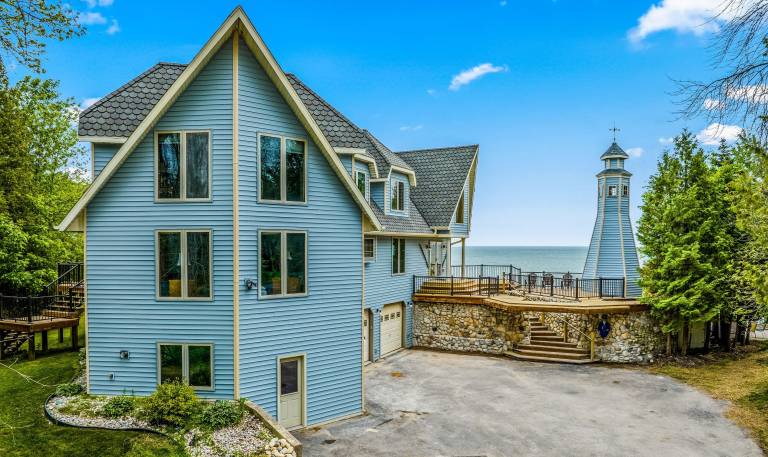 House Algoma