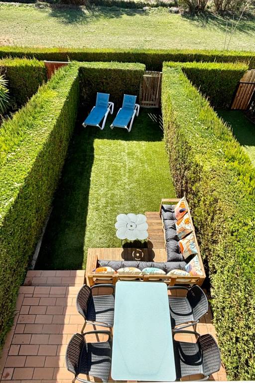 House with pool, terrace & yard — photo 3