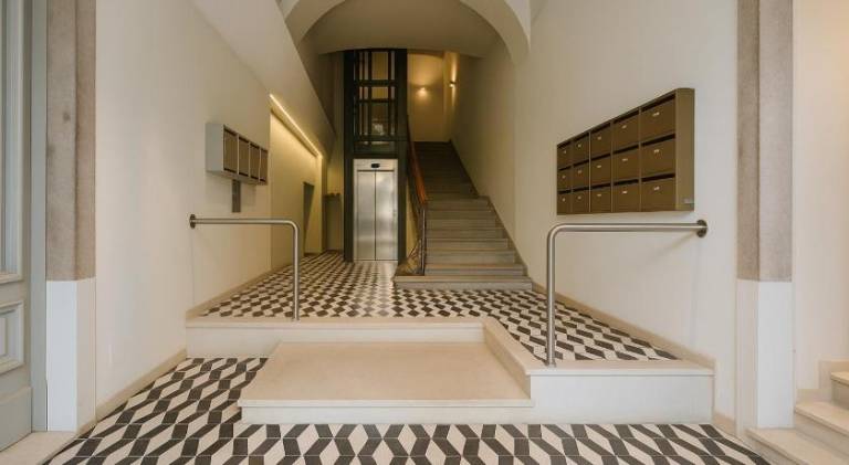 Master Suite with Boiserie Ultra Wi-Fi-AC-Near Sea — photo 3