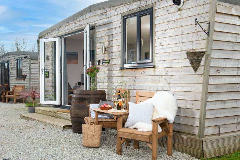 Child-friendly cottage with garden & hot tub | Pets are welcome in Helston
