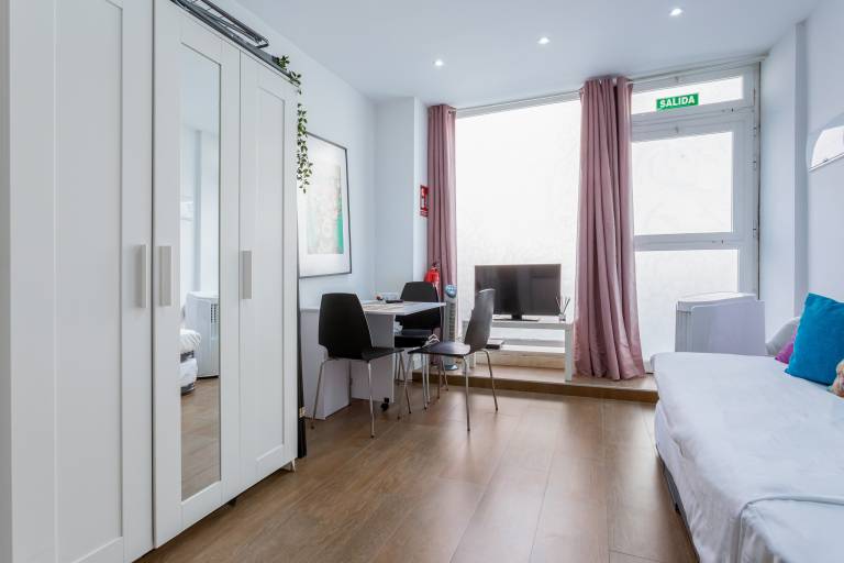 Estudio en planta baja en Goya Madrid