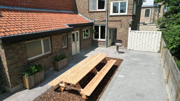 Bed & Breakfast  De Haan