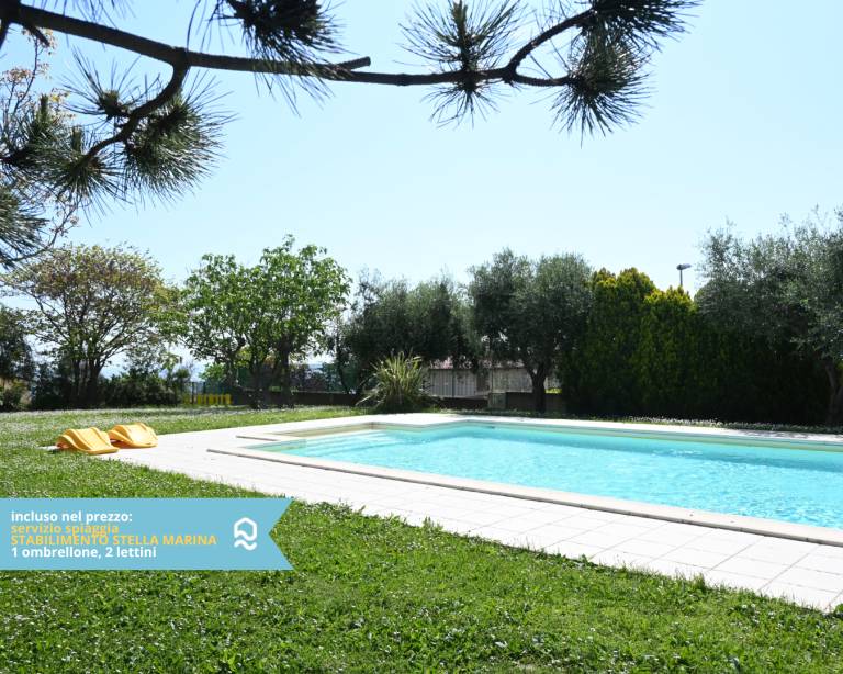 Apartment with pool, terrace & BBQ in Sirolo