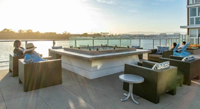 Oceanfront Serenity - 2BR Marina del Rey Luxury Suite — photo 3