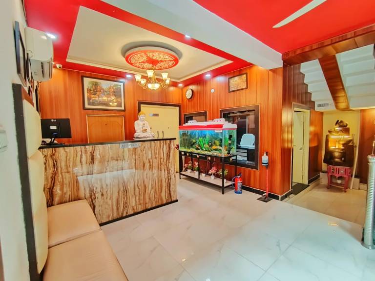Hotel Yash Residency Near Assi Ghat — photo 2