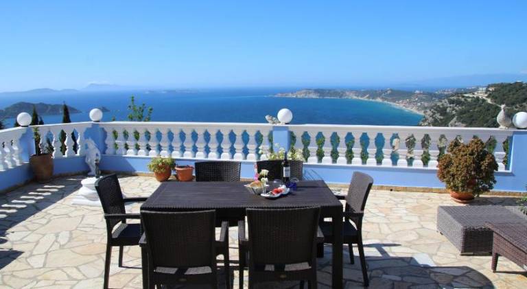 Βίλα Παραλία Άγιος Γεώργιος