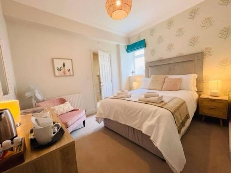 Accommodation  Southend-on-Sea