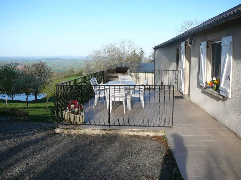 Gite with barbeque & garden | Mountain view — photo 3