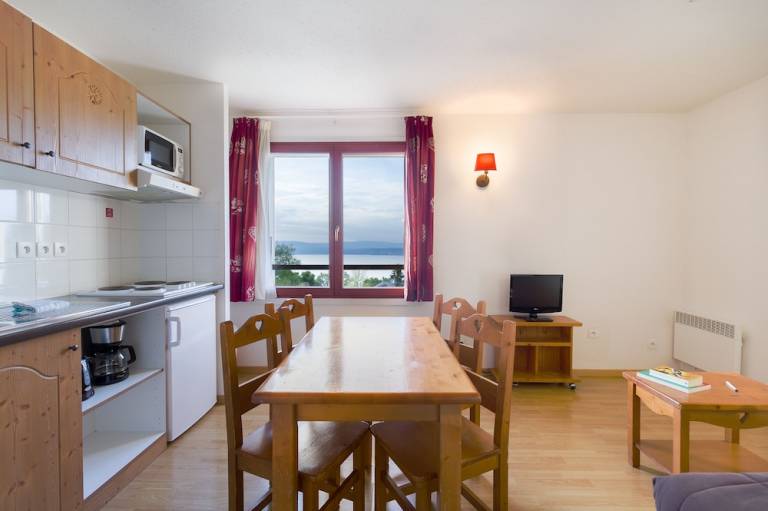 Accommodation Lugrin