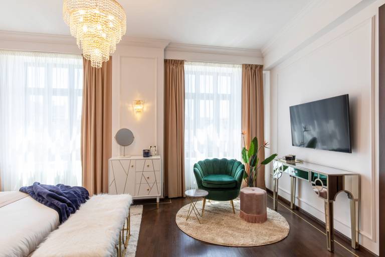 Family-friendly apartment with fast internet | Close to Stavropoleos Monastery | Pet-friendly — photo 3