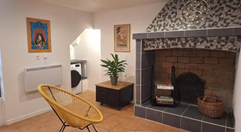 House with 2 rooms for 4 persons — photo 2