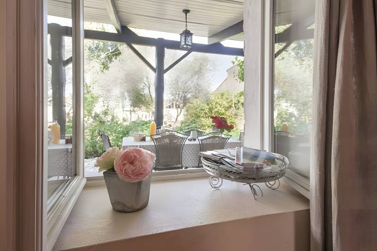 Vacation home with grill, terrace & fast internet | Garden view — photo 3