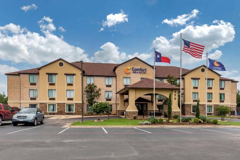Comfort Inn & Suites Mansfield — photo 5
