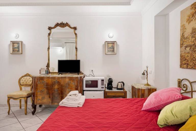 Private room with fast internet | Close to Palermo Cathedral | City view | Pets allowed — photo 3