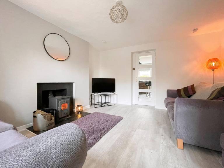 Cottage Tain
