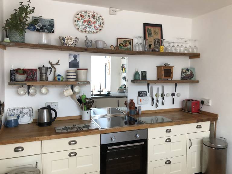 Vacation home with barbeque & garden — photo 5