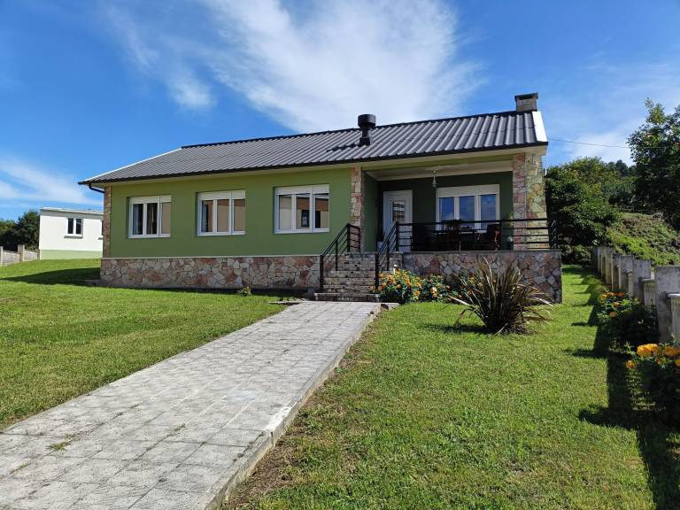 Chalet Ortigueira
