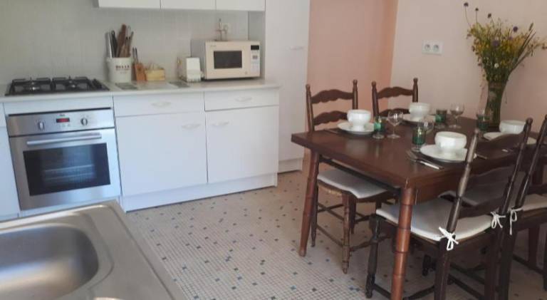 Rental apartment with 2 rooms for 6 persons — photo 5
