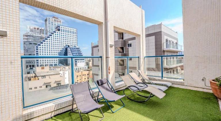 Wonderful apartment with patio | Close to Carmel Market | Beach nearby | Pets are welcome — photo 2