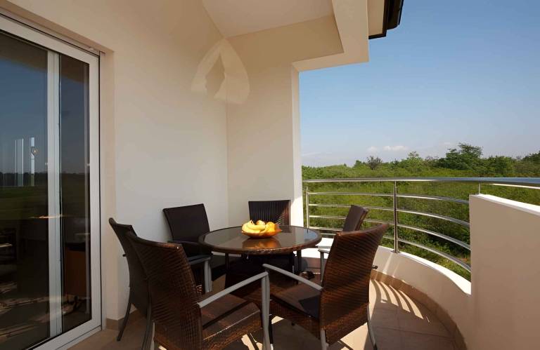 Holiday apartment with children's playground, close to the beach — photo 2