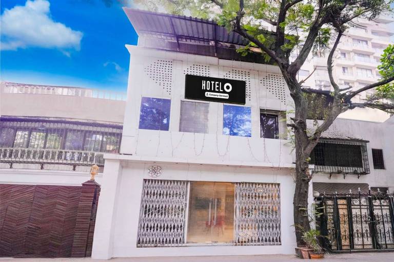 Hotel O Lokhandwala Andheri West