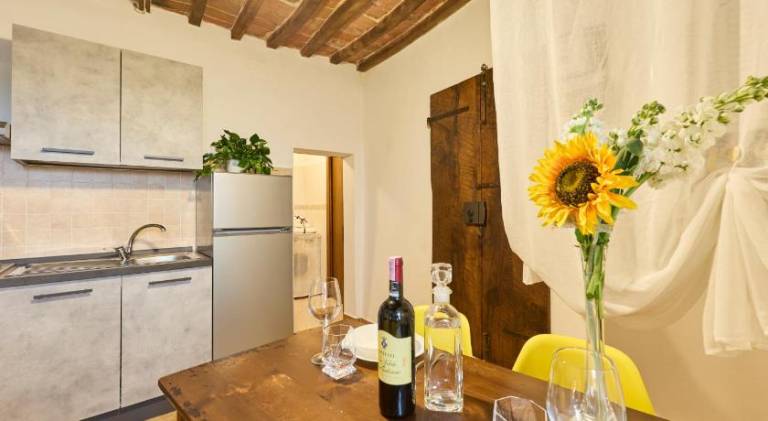 Rental apartment with 1 room for 4 persons — photo 4