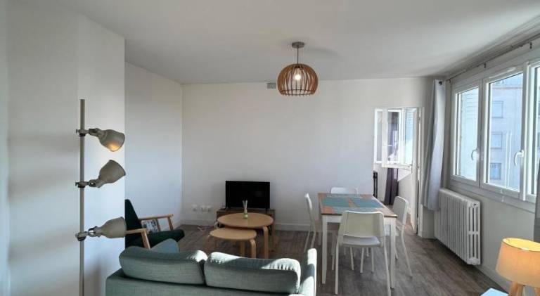 Apartment with 2 rooms for 4 persons in Toulouse