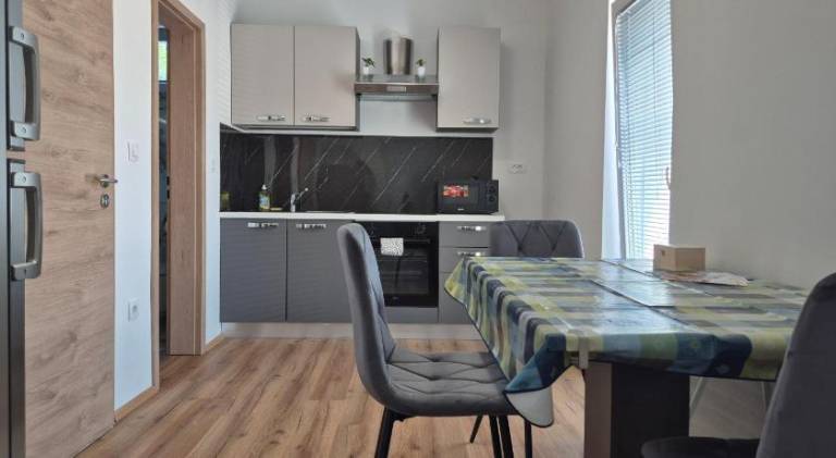 Rental apartment with patio | Pets allowed — photo 3