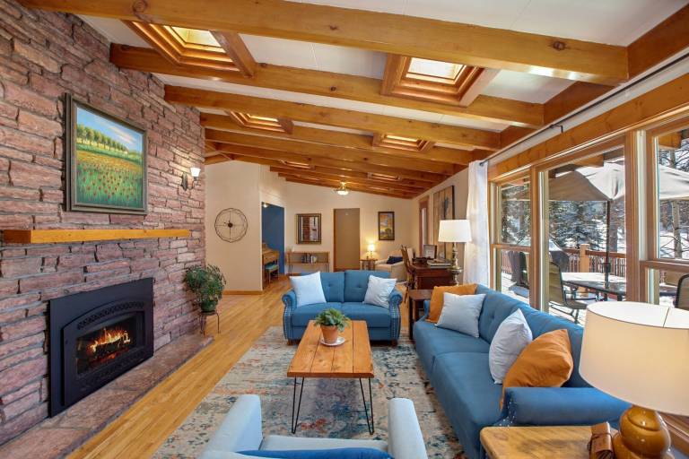Cabin Woodland Park