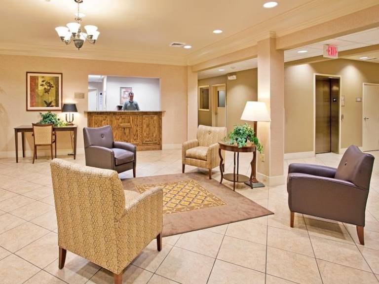 Candlewood Suites Springfield-Medical District — photo 3