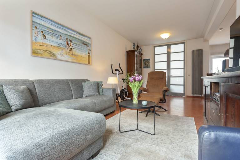 Fully equipped beautiful house with yard | Pets are welcome — photo 3