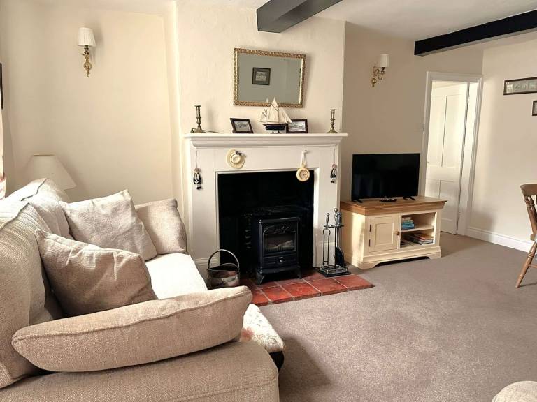 Cottage with 2 rooms for 4 persons — photo 2