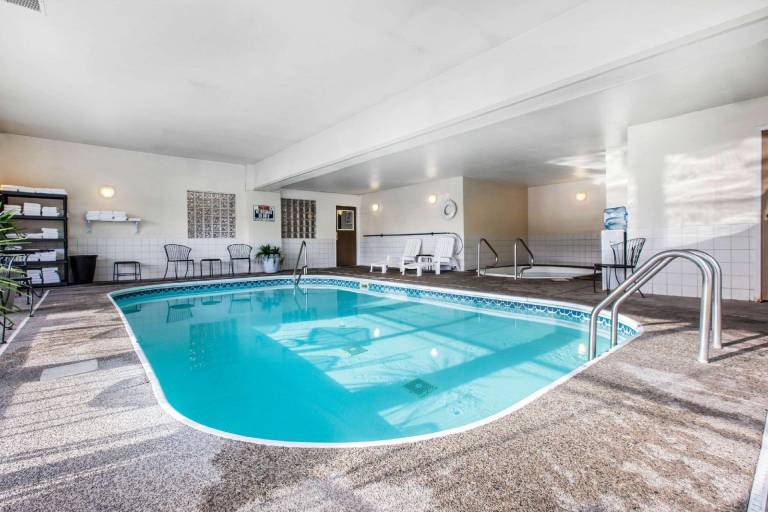 Quality Inn & Suites Silverthorne - Copper Mountain — photo 2
