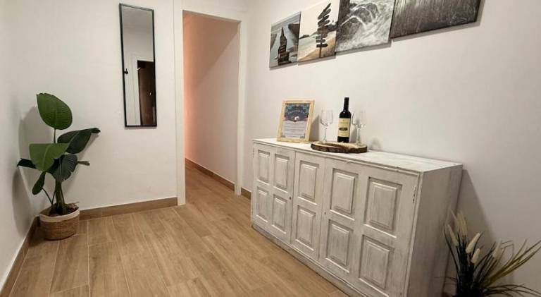 Rental apartment with 3 rooms for 6 persons — photo 4