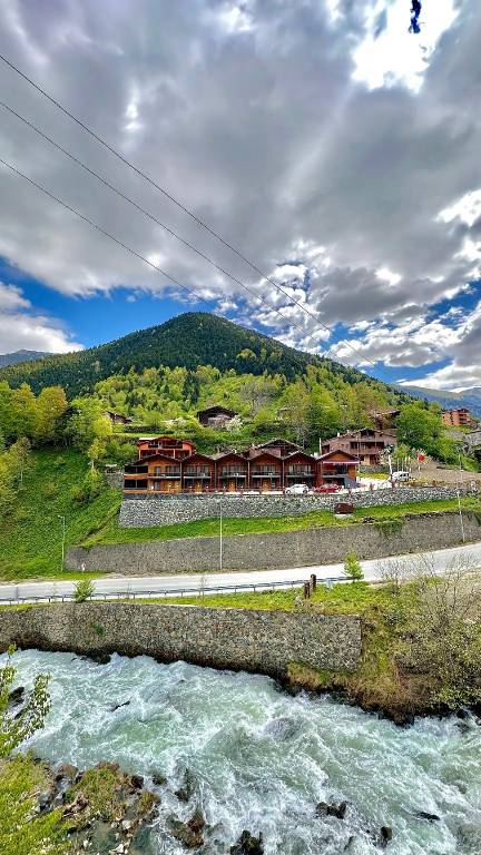 Green Cinar Apart in Caykara