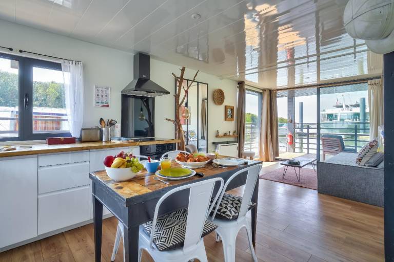 House with 2 rooms for 6 persons — photo 3
