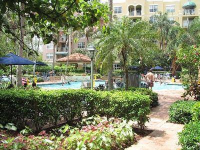 Holiday apartment with pool & hot tub — photo 2