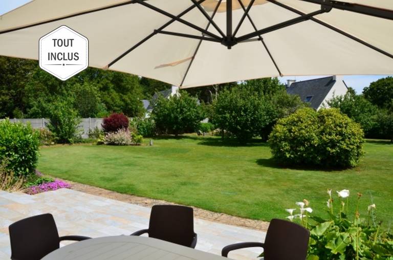 Ample gite with patio, yard & BBQ | Dogs allowed in Plougonvelin