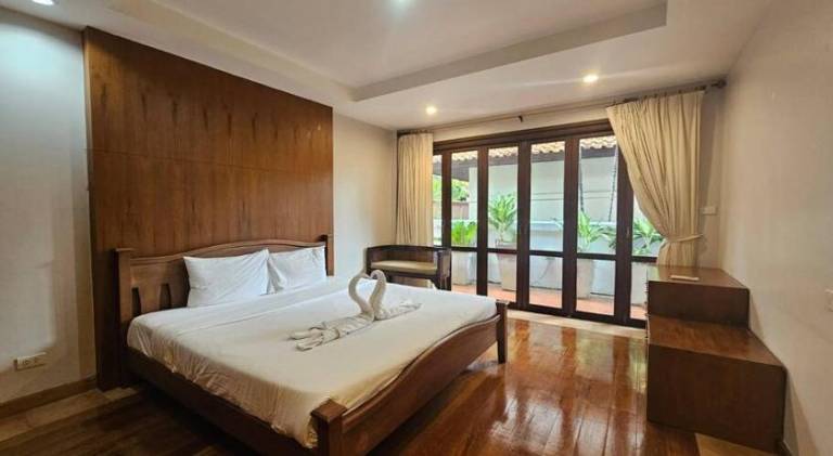 Luxury 5BR Pool Villa Pattaya-Family & Friends Fun Escape-BBQ, Pool Table — photo 2