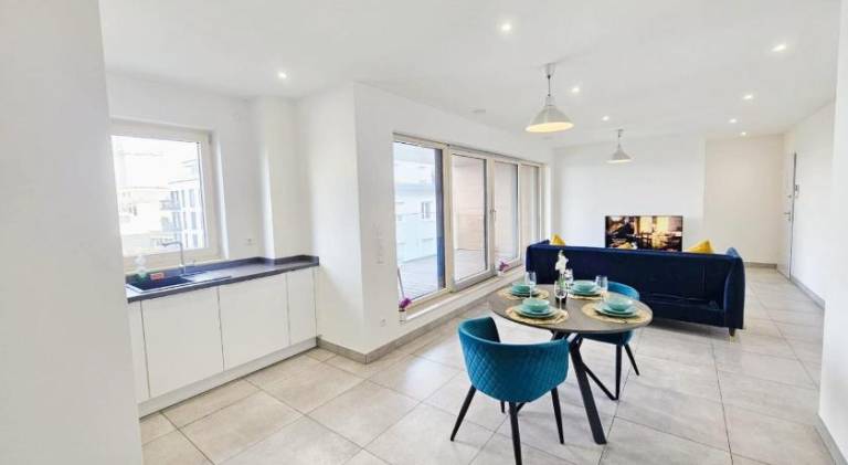 Holiday apartment with patio — photo 4