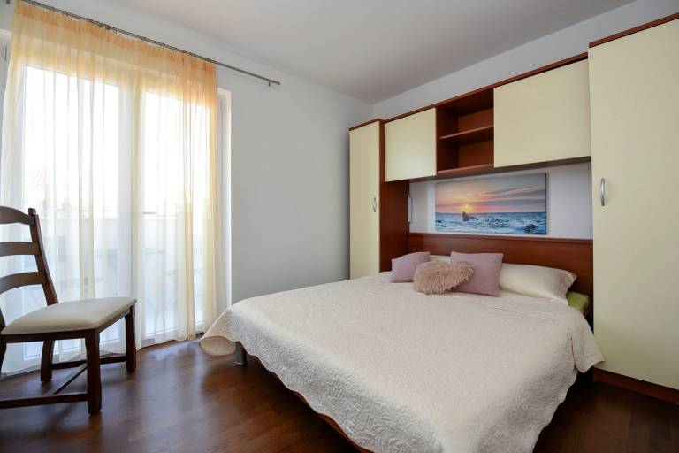 Two bedroom apartment with balcony and sea view Mandre, Pag (A-23187-d) in Novalja