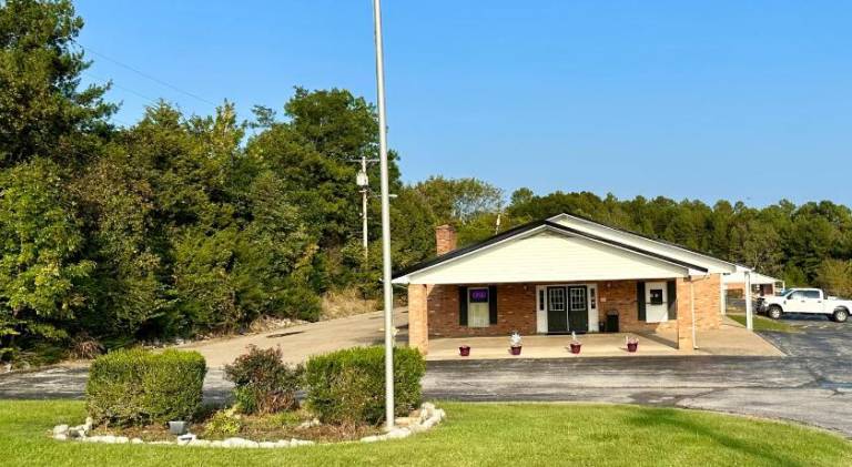 The Stratton Inn in Kent, IL