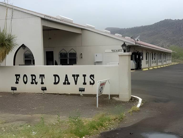 Fort Davis Inn & RV Park in Fort Davis, TX