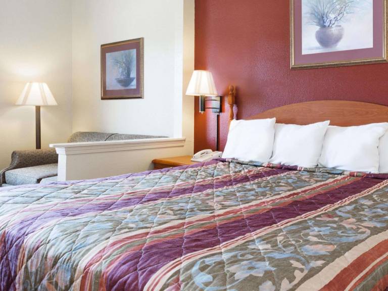 Sleep Inn & Suites Tuscaloosa East in Tuscaloosa, AL