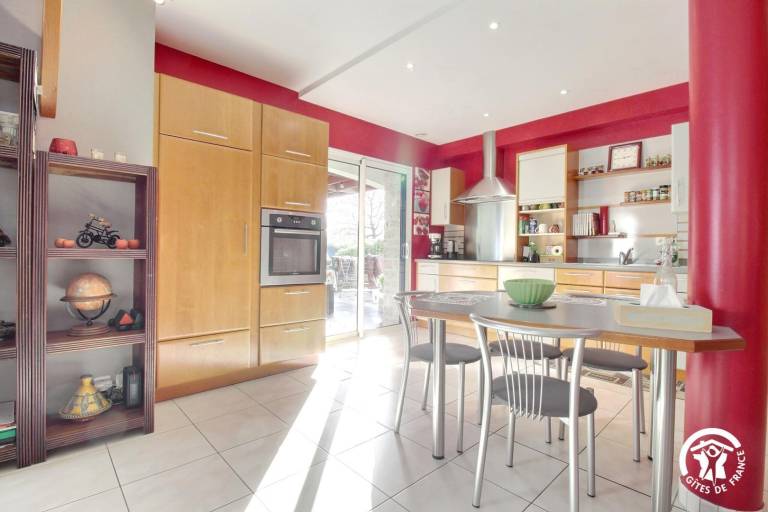 Wonderful gite with terrace, barbeque & yard | Dogs allowed — photo 4