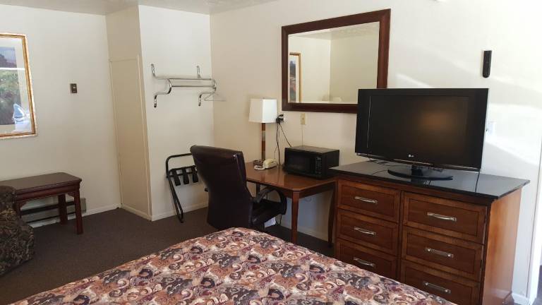 Amber Inn Motel — photo 4