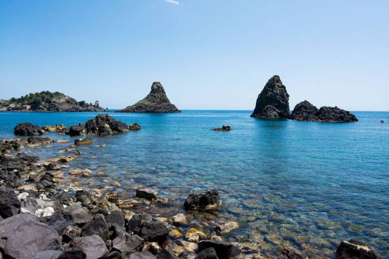 Casa Aci Castello