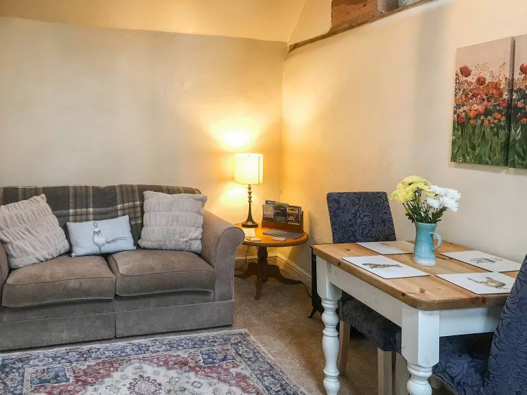 Children-friendly pleasant cottage with patio, garden & grill | River view | Pets are welcome — photo 2