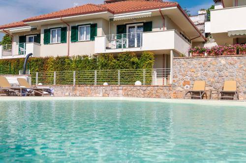 Appartamento con servizi da hotel Villammare